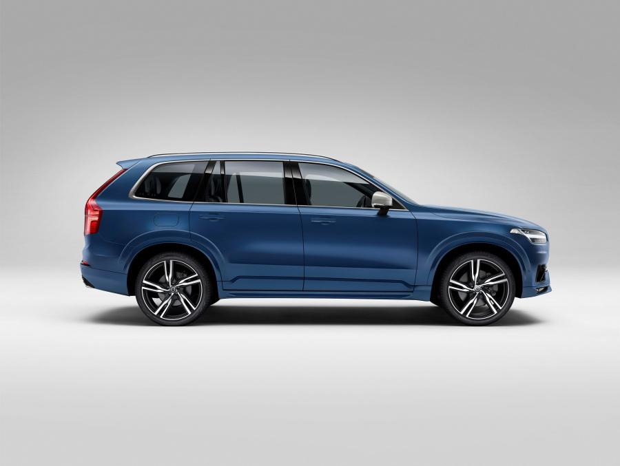  Volvo XC90 T6 R-Design 2015 года  (фото 7 из 14)